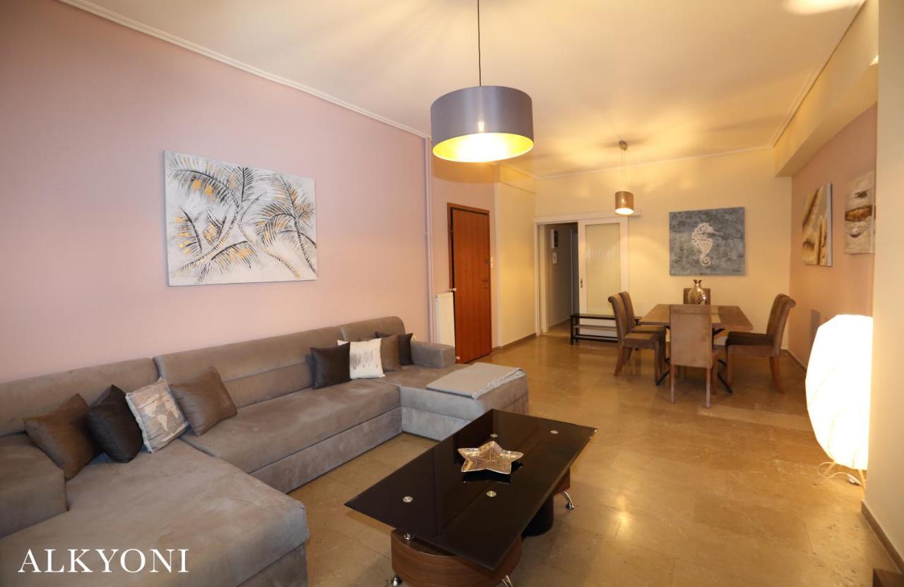 Melma Properties- Alkyoni Apartment By The Sea In Pireo Esterno foto