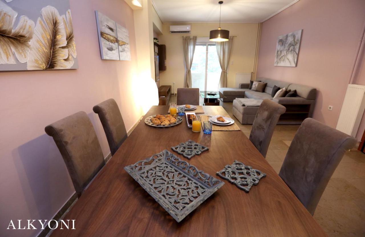 Melma Properties- Alkyoni Apartment By The Sea In Pireo Esterno foto
