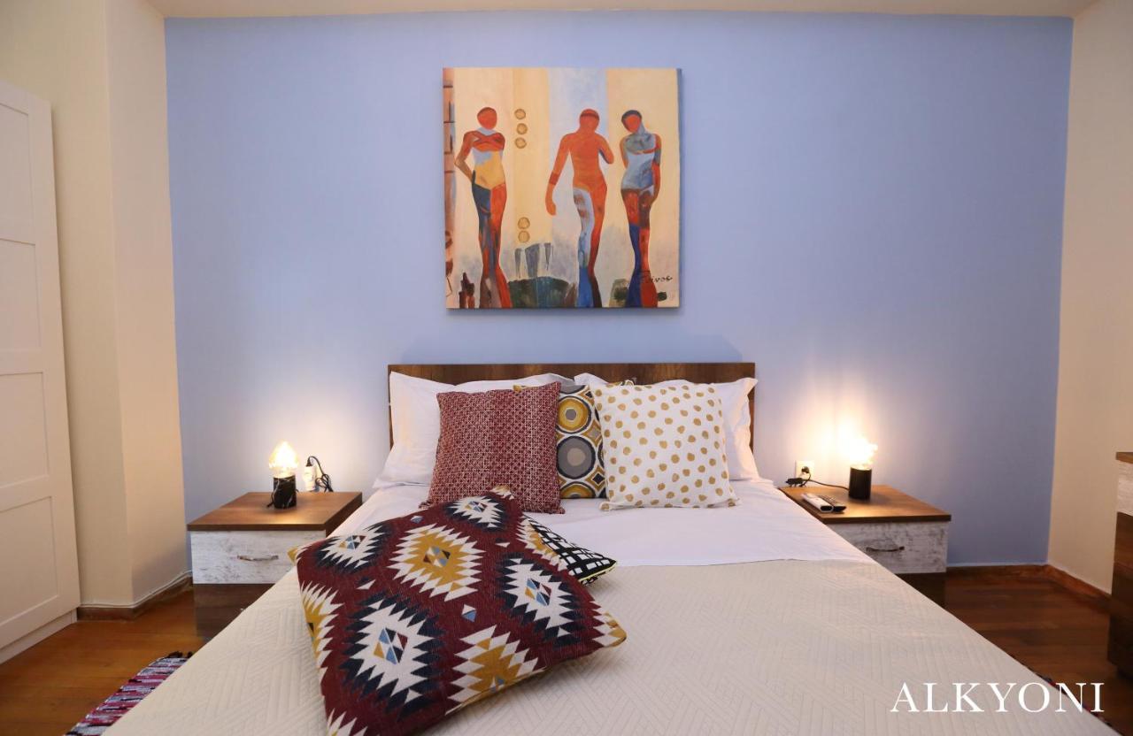 Melma Properties- Alkyoni Apartment By The Sea In Pireo Esterno foto