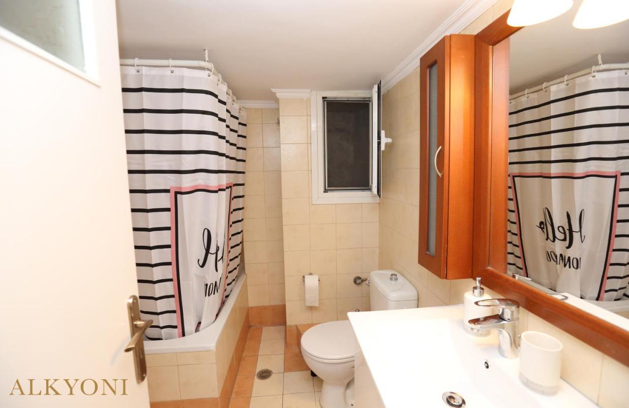 Melma Properties- Alkyoni Apartment By The Sea In Pireo Esterno foto